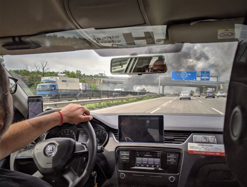 In a cab to Slovakia - a burning car in the opposite direction