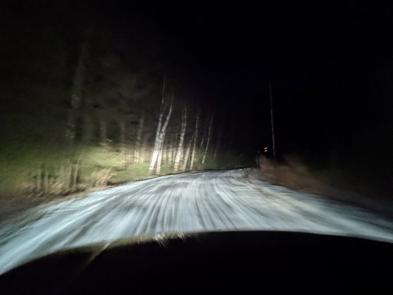 The same icy road - this time in uphill direction