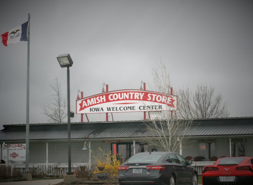 Beautiful Amish Store (April 2015)