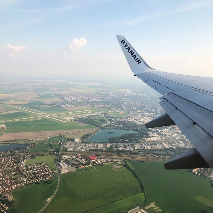 Departing Bratislava - a view to Zlat piesky and M.R.tefnik airport, GabkovoNagymaros Waterworks at the distance