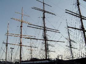 Sailship 'Peking ' anchored at South street Seaport (April 2005)