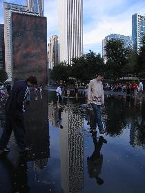 Sunday - Millenium Park (October 2007) Sunday - Millenium Park (October 2007)