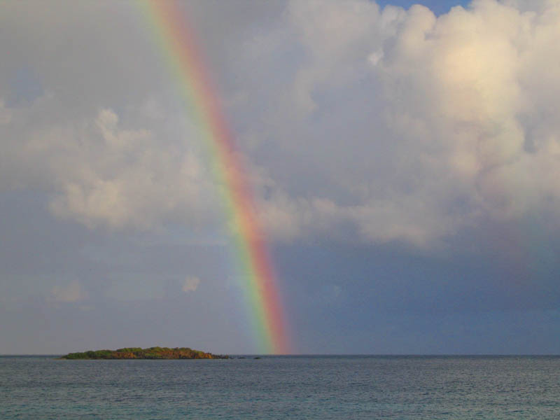Double rainbow over the Caribbean horizon (August 2007)