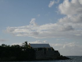 The villa, built within the old fort, belongs to our hotel (August 2010)