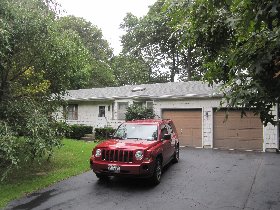 Saturday 2PM, leaving for Canada. Clouds, but driveway is still dry. (August 2011)