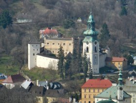 Old Castle seen from top level of New Castle (March 2014)