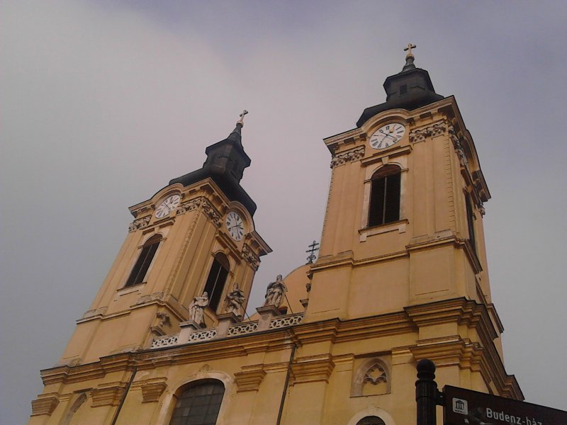 St. Stephan, St. Ladislaus, St. Emeric between the two towers (November 2014)