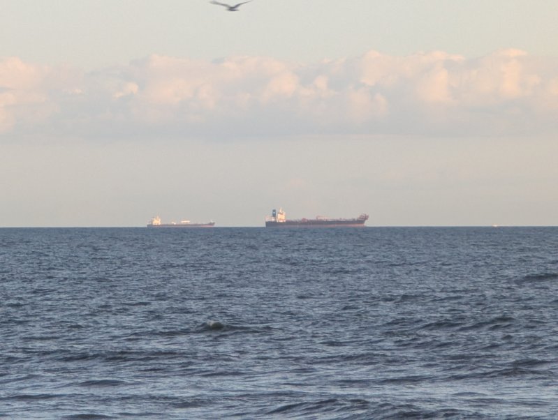 Ships on the distant horizont (November 2024)