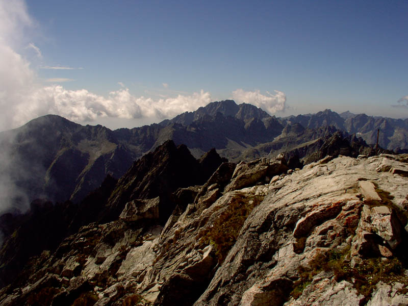 View from Lomnick tt (September 2004)